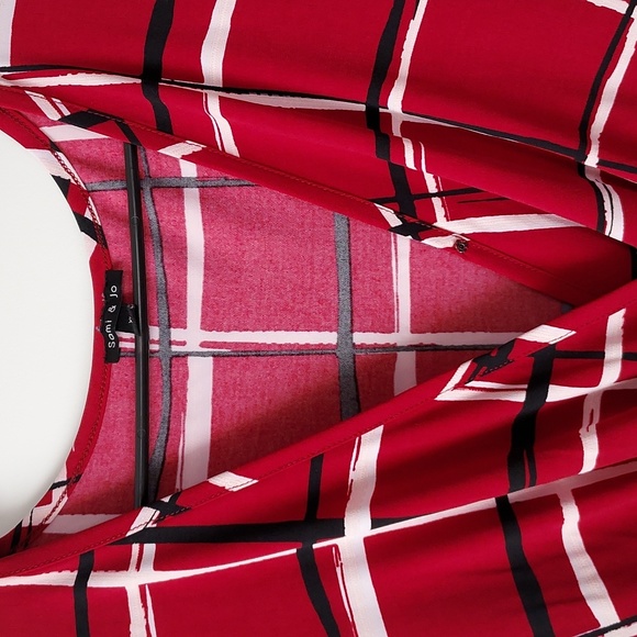 Sami & Jo mini dress xl 3/4 sleeve red, black, white throughout - Picture 3 of 12